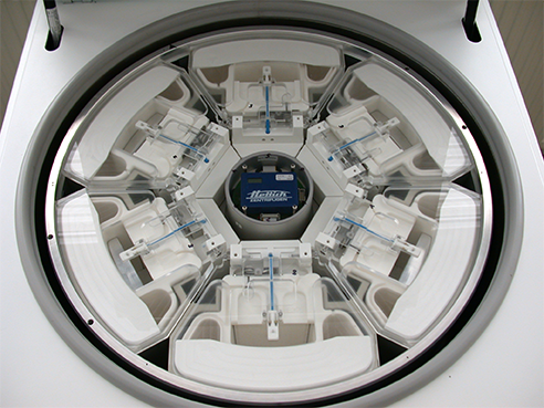 采用EOS增材制造（AM）技术生产的用于血清学检测的自动细胞清洗系统（来源：海蒂诗）。